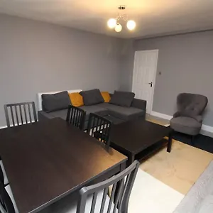 Modern 2 Bed Close To City Appartement Londres
